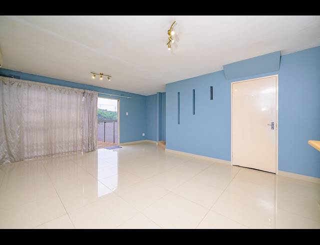 3 BEDROOM SECTIONAL TITLE FOR SALE IN RESERVOIR HILLS